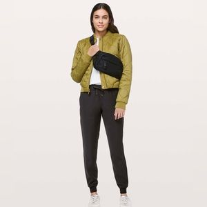 Lululemon on the fly jogger pant